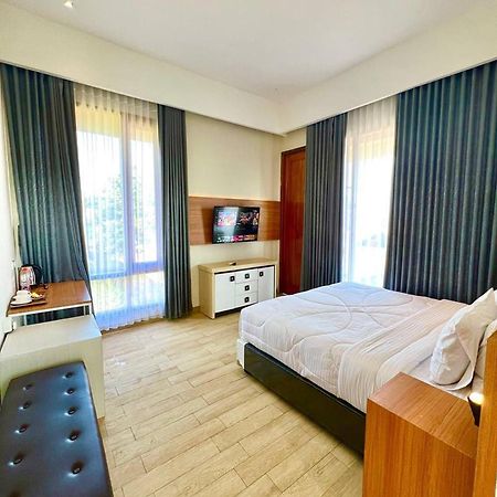 The Royal Joglo Hotel Tepus Luaran gambar