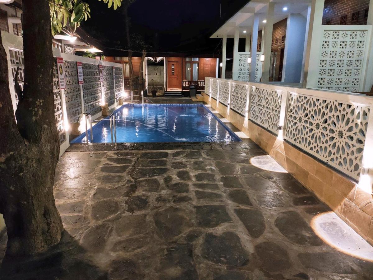 The Royal Joglo Hotel Tepus Luaran gambar