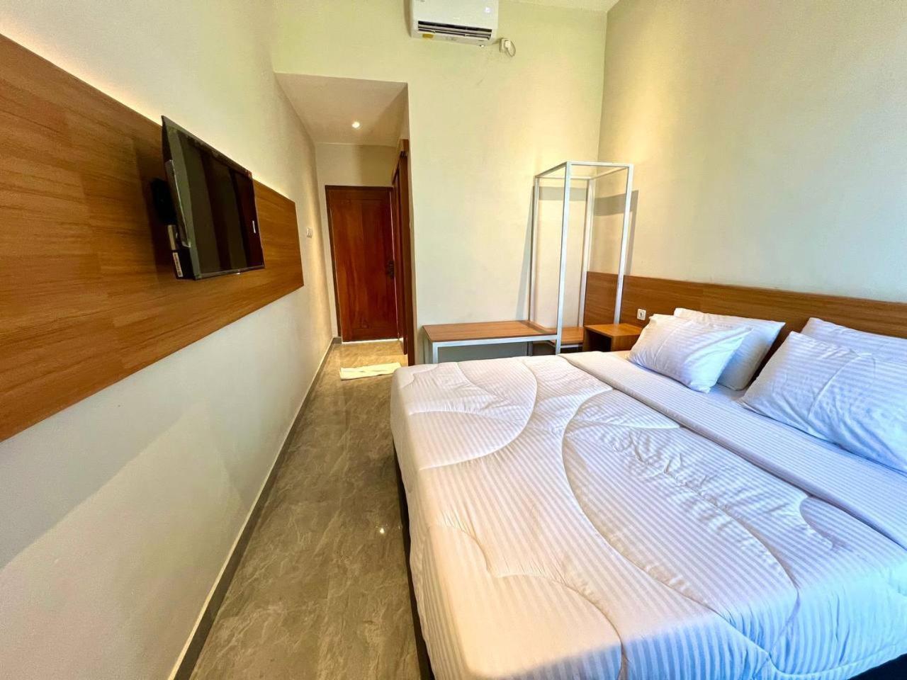 The Royal Joglo Hotel Tepus Luaran gambar